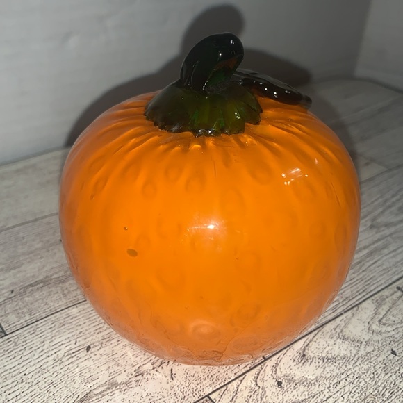 Vintage Hand Blown Glass Orange with 3D Stem - Picture 4 of 5